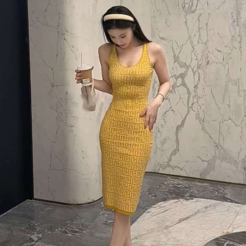 Korean Elegant Socialite Style Light Luxury Balmain Sweet and Spicy Chanel-Inspired Printed Spaghetti Strap Ice Silk Dress Ol Bodycon Long Dress