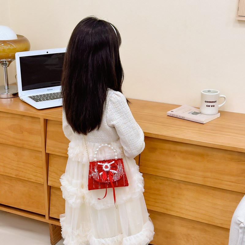 Nueva princesa bolso de perlas de Año Nuevo bolso rojo de la niña de Año Nuevo pequeño diseño de viento fragante bolso especial