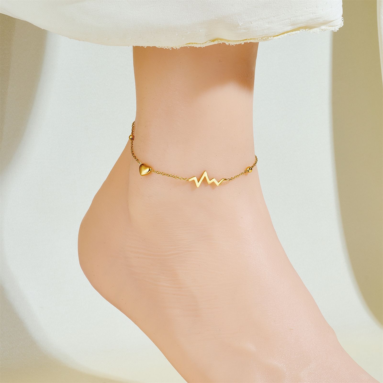 Amor de acero de titanio pulsera de tobillo mujer 2025 nueva marea electrocardiograma pulsera de tobillo pulsera