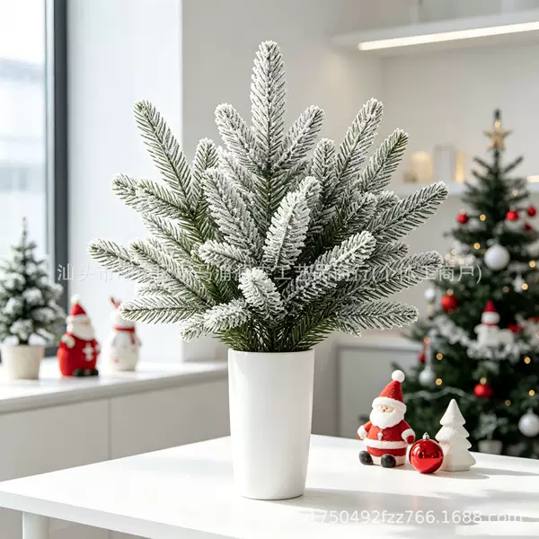 Cross-border artificial snowflake pine needles Christmas decoration plastic flowers 3D snowflake Christmas tree party decorations pine needles