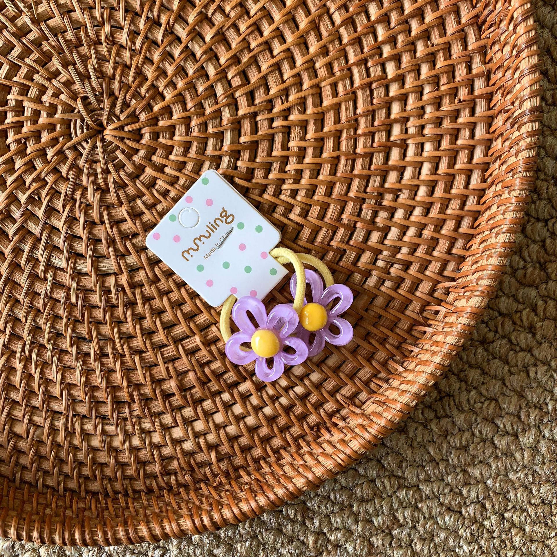 Círculo de flores moradas