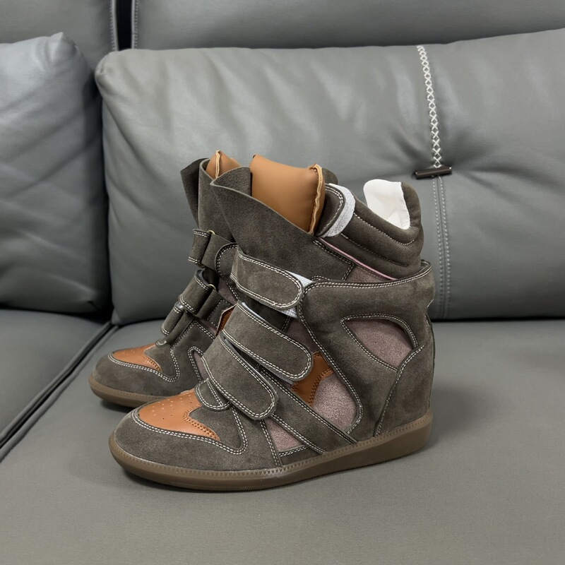 European and American Street Style Popular Hidden Heel Casual Sports Sneakers 2025 Autumn and Winter New Versatile Women's Shoes
