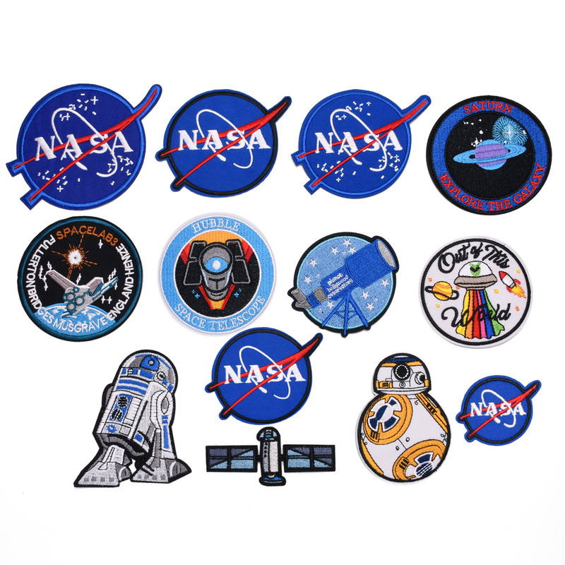 Simple Computer Embroidered Chapter Spaceman Planet Astronaut Series Clothes Patch Embroidered Cloth Sticker Clothing Accessories