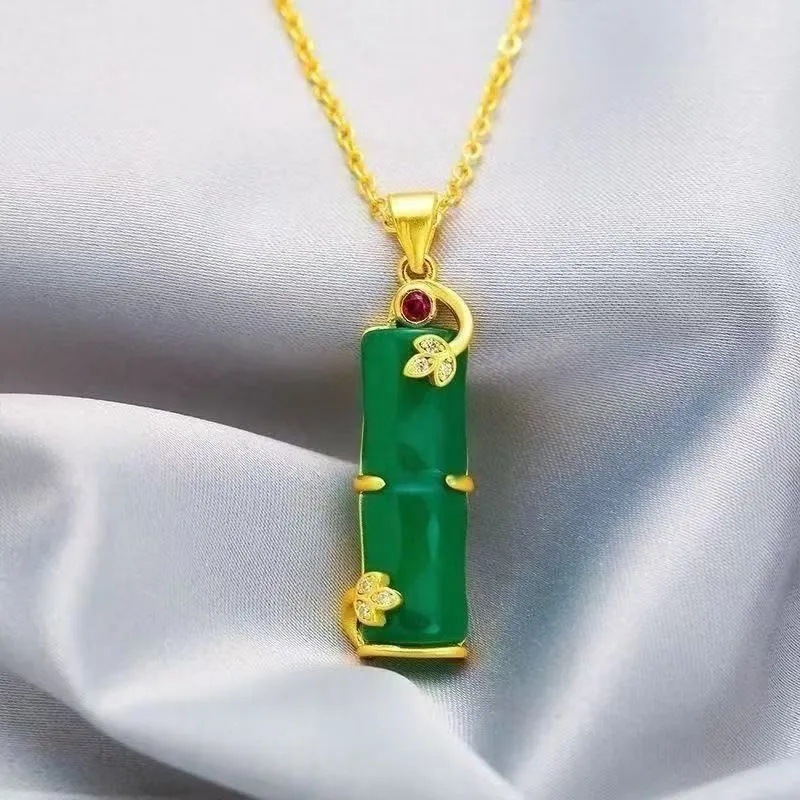 Collier pendentif en bambou et perles 2026 pour femme, design raffiné et sophistiqué, chaîne ras du cou._voghion.com