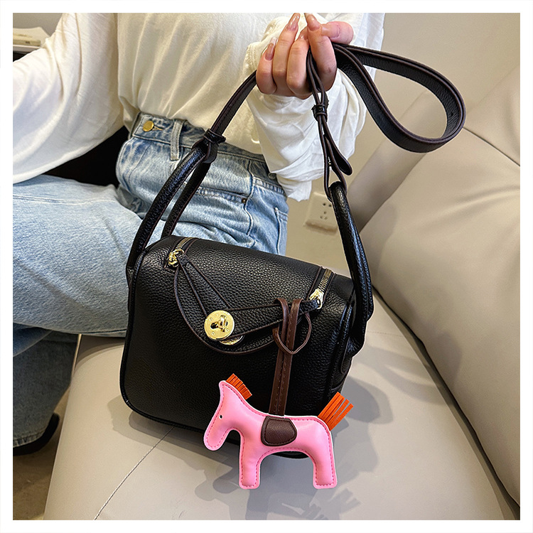 Sac pour femmes en PU de qualité haut de gamme sac Lindy mini petit sac à bandoulière mode Lindy sac pour femme sac de médecin sacs_voghion.com