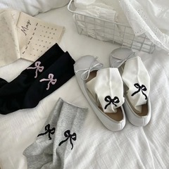 襪子女日系簡約純色黑白灰蝴蝶結溫柔少女ins百搭可愛芭蕾風中筒