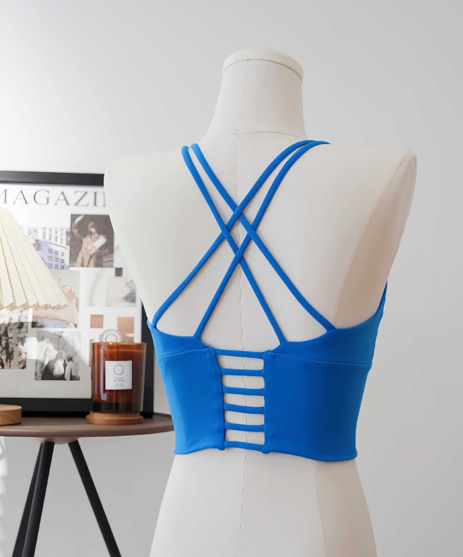 ルルスポーツブラフィットネスベストミドル丈ヨガベスト美背胸パッド速乾性クライミングフィットネスベスト