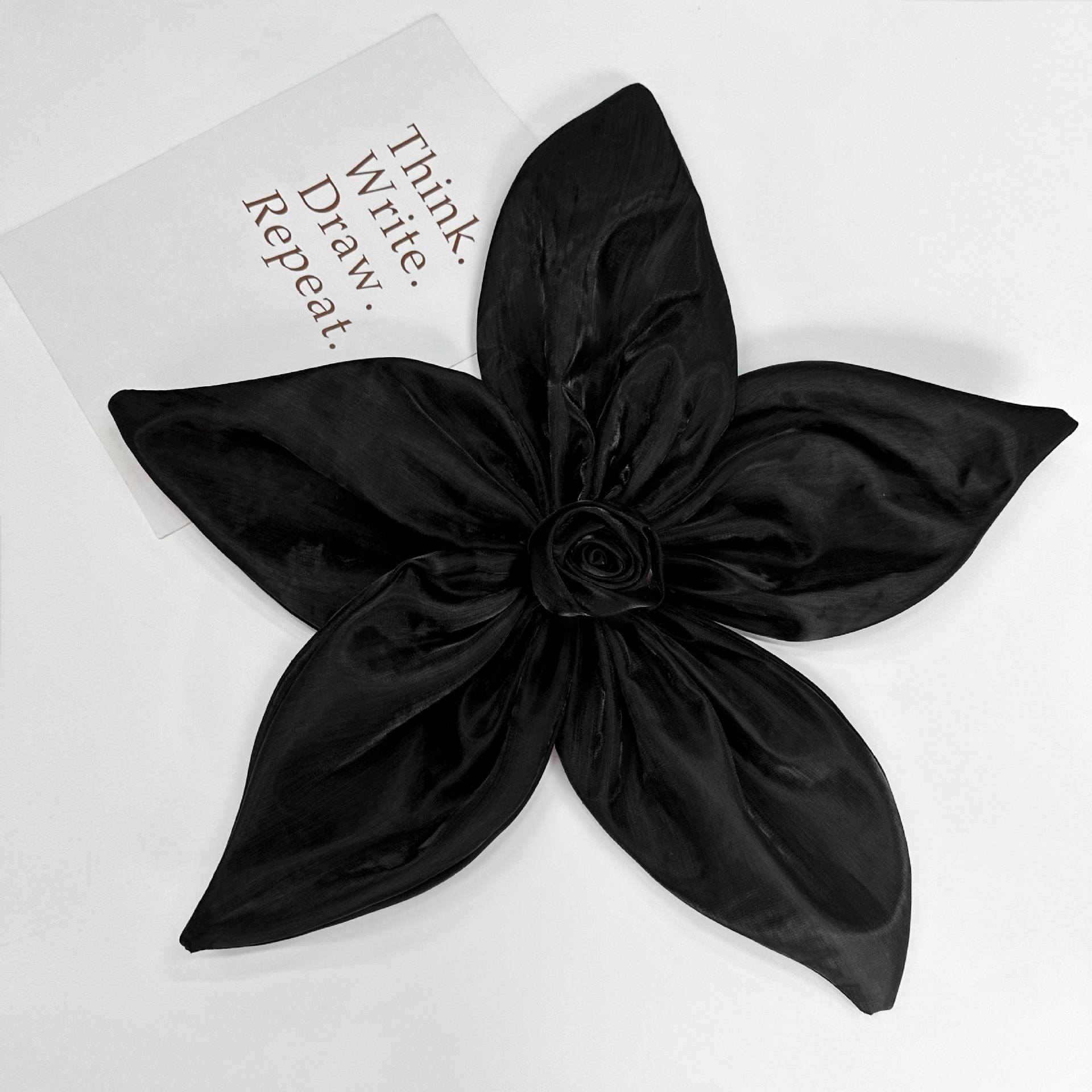 Nuevo diseño europeo y americano simple sensación de decoración de tela flor estereoscópica flor de pecho tela accesorios chaqueta corta cabina de manga image 8