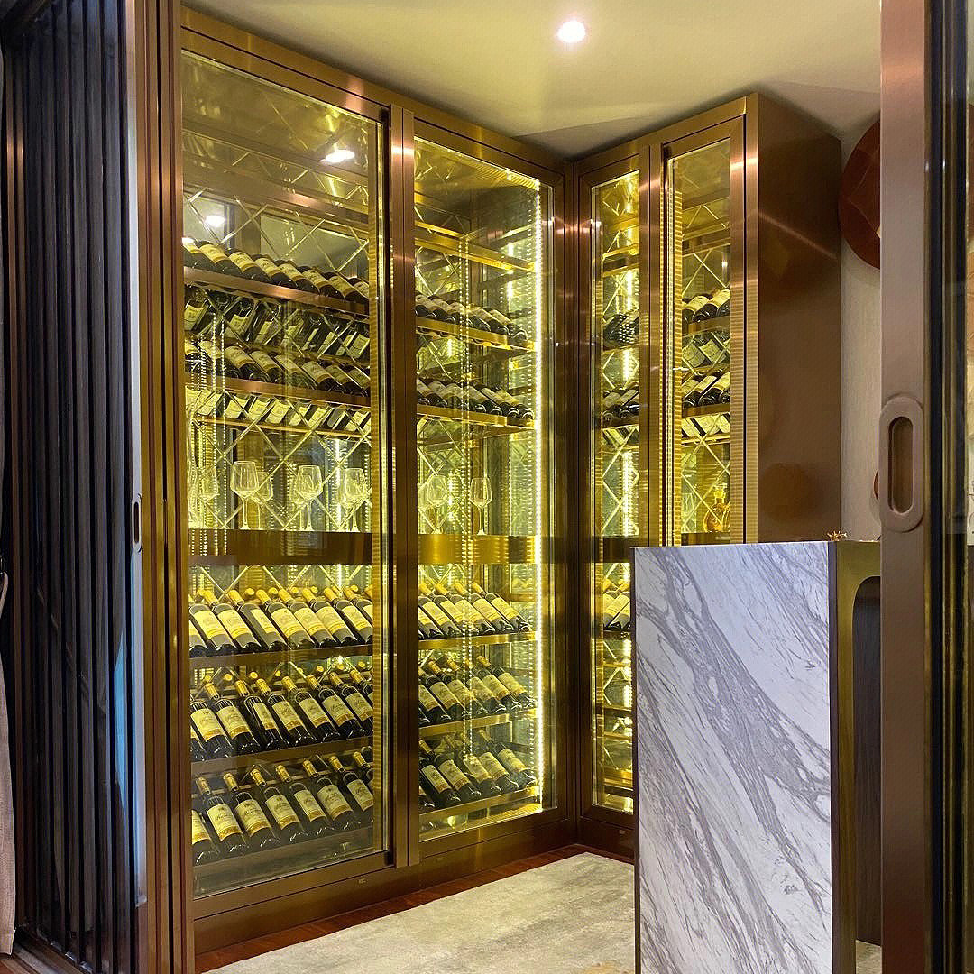 Wine Cellar Stainless Steel Wine Cabinet Corner Embedded High-end Metal Display Cabinet Winery Constant Temperature Red Wine Cabinet Rose Gold Wine Rack
