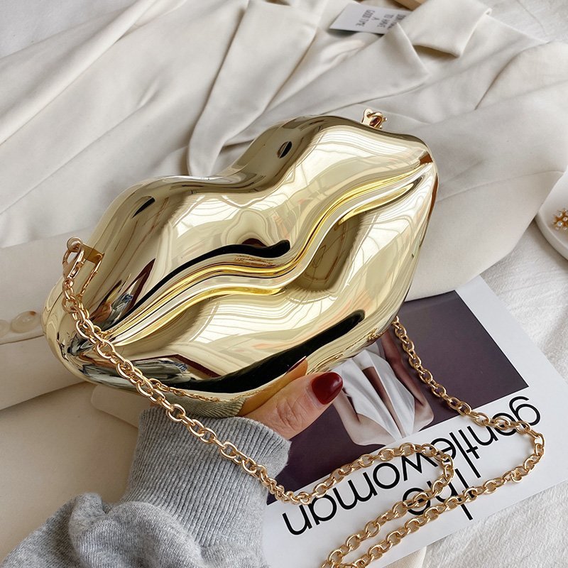 Cross-border extraña bolso de labios de mujer 2024 verano nuevo producto coreano de moda de mujer brillante cadena bolso de hombro