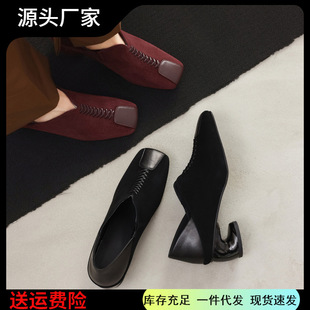 �͹��L���^��چ�ЬŮ�и��ָ���Ƥһ�_��ͨ��Ь�ճ����e��aŮЬ
