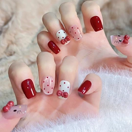 甲片/穿戴甲;其他美甲产品