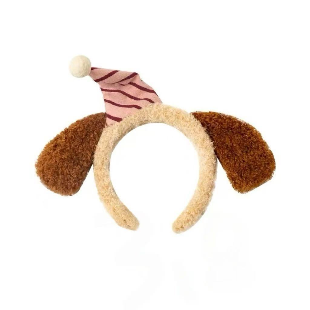 sombrero de cachorro de color claro