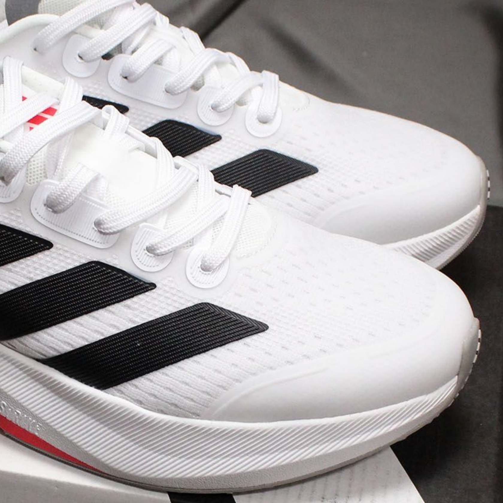 Nueva serie Duramo Low series de amortiguación ligera baja serie de zapatos casuales para trotar al por mayor transfronterizos para hombres