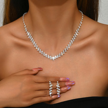 �W���¿�ˮ�צ����y���h��Ů�r�к��s��y����Y��������b