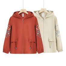 时尚中年女装短外套刺绣花长袖春秋款妈妈装风衣洋气质拉链衫减龄