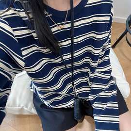 立体凹凸条纹长袖T恤女初秋款韩版慵懒风宽松显瘦打底衫休闲上衣