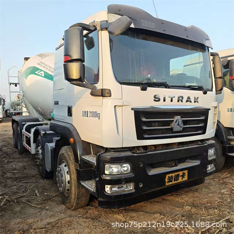 Автобетоносмеситель HOWO Sinotruk 12м3 6x4