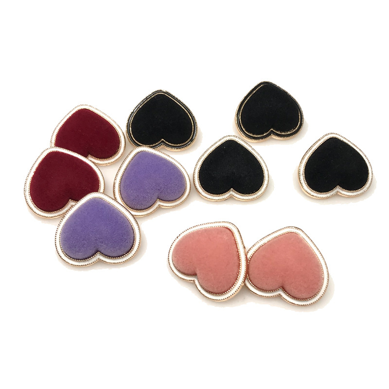 现货新款爱心款彩色植绒金属组合纽扣 桃心滴胶毛衣大衣珍珠纽扣