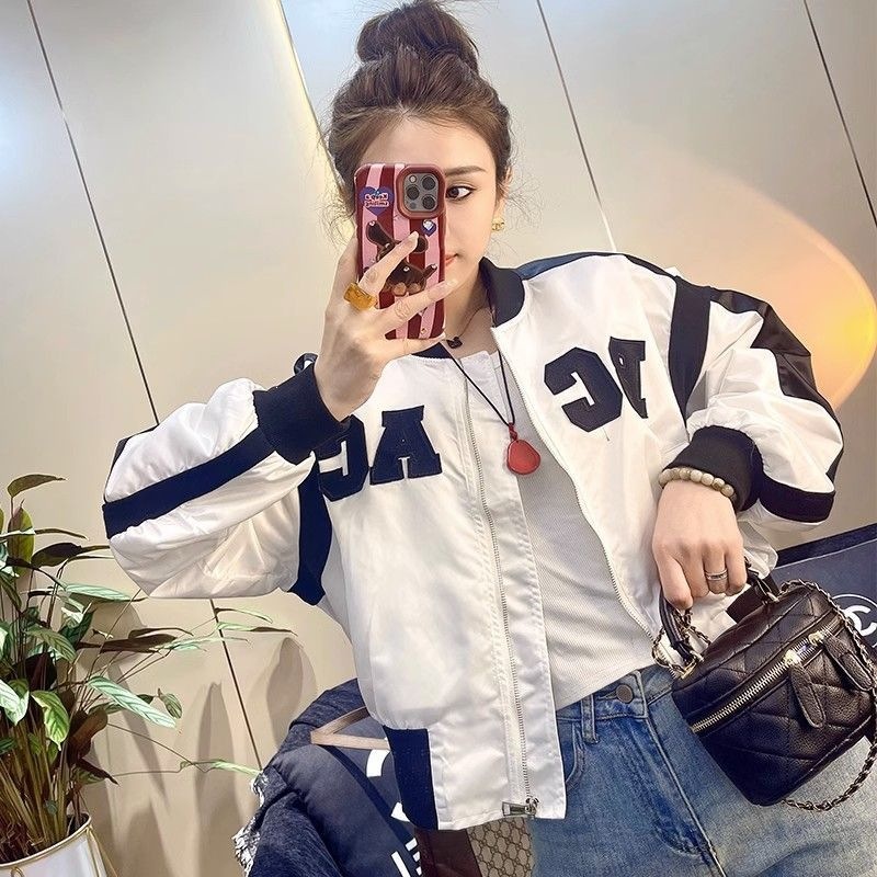 American-style street baseball jacket for women, new spring 2024, loose fit, windbreaker, versatile top, short coat.