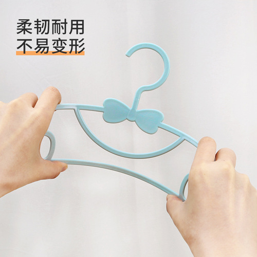 Children's clothes hanger plastic children's clothes hanger household baby clothes hanger thickened drying clothes hanger infant bow tie clothes hanger
