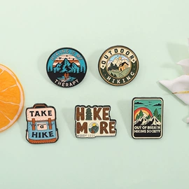 胸针;胸饰;金属工艺品