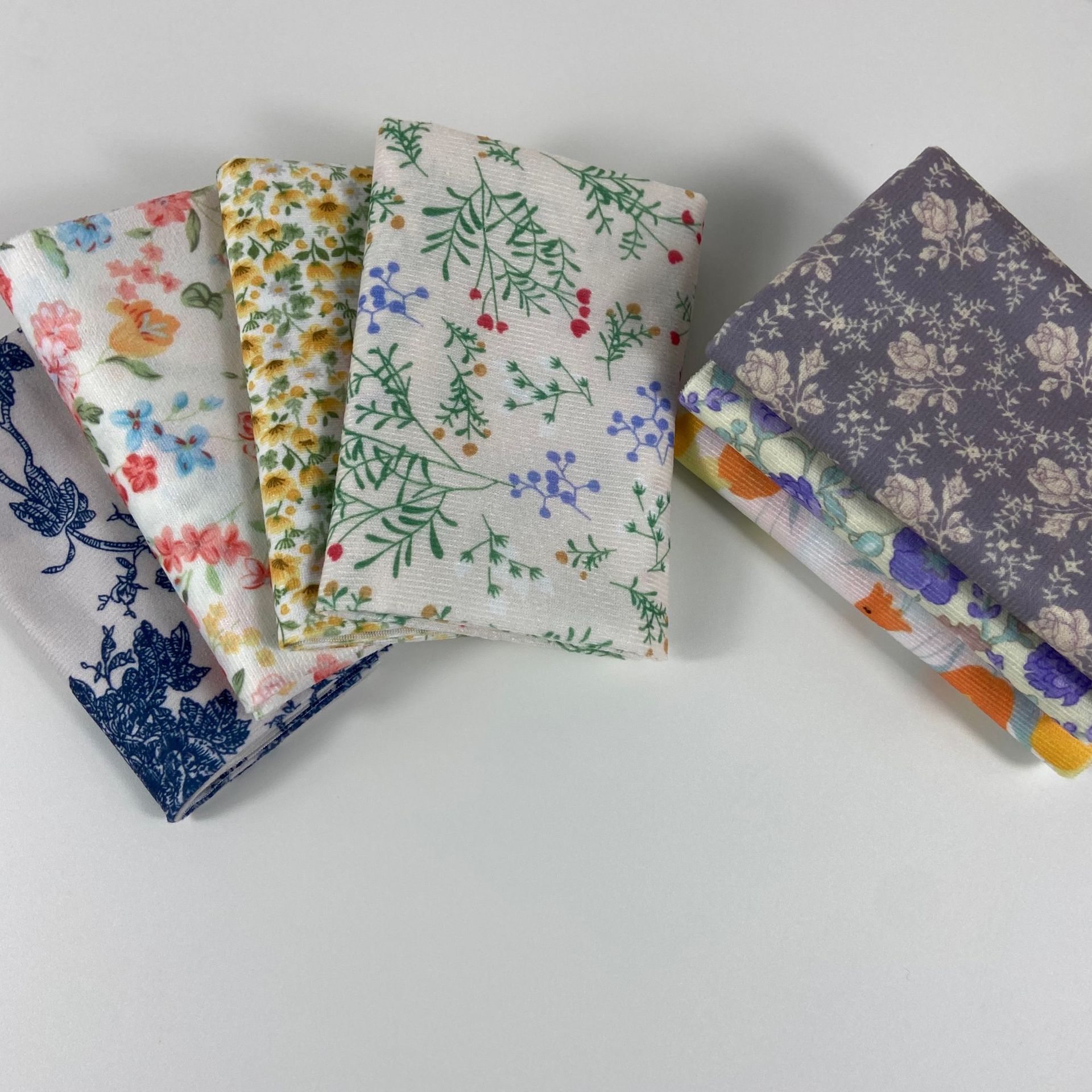Fábrica al por mayor en stock nueva Corea del Sur ins pequeña silla floral mantel impreso TELA ESCOCESA decoración hogar paño