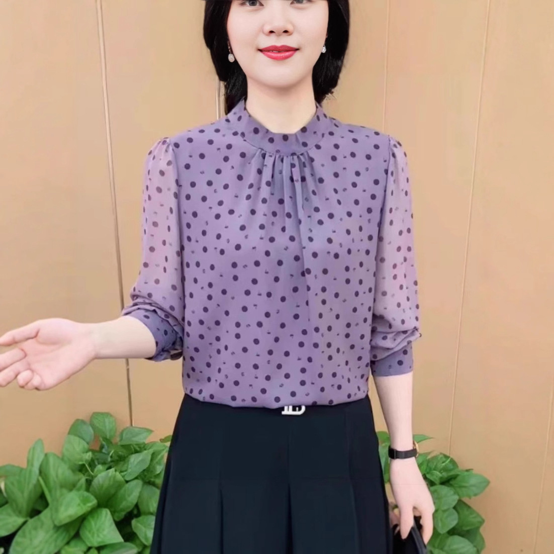 中年妈妈早秋新款时尚气质百搭衬衫立领显瘦印花遮肚长袖女装上衣