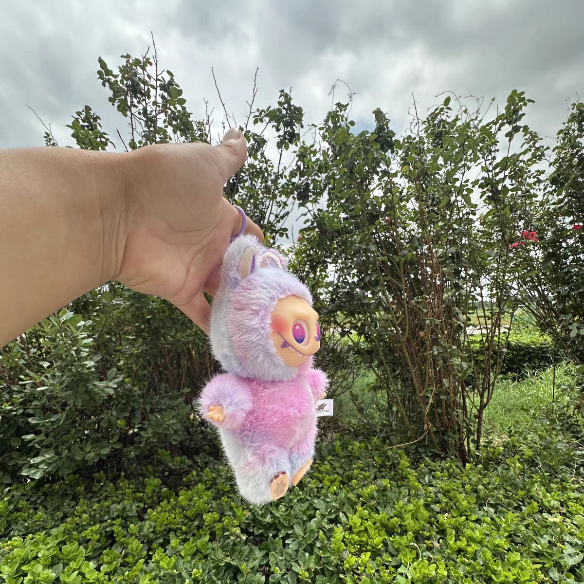 Nuevo colgante de mochila de tela Rabu pellizcar música pu rebote lento artefacto de descompresión juguete decoración de escritorio muñeca al por mayor