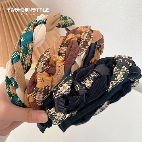 High cranium wide-brimmed twist headband for women Korean retro internet red face-washing and hair-pressing headband  new style