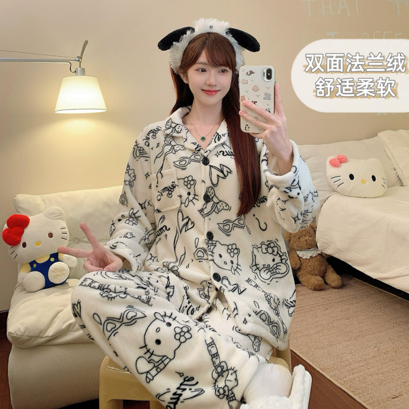116#흰색 바탕에 헬로 키티