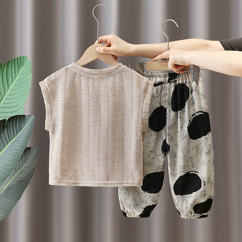 5717 traje de verano para niños 2025 nuevo chaleco hueco sin mangas para niños pantalones anti-mosquitos de verano para niños de dos piezas