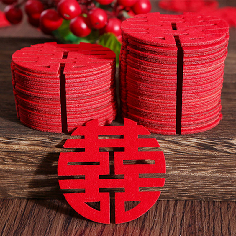 Alegría no tejida decoración de la boda tiro a mano feliz plato de fruta decoración Xi carácter escaleras Mini pequeños palillos boda cama diseño