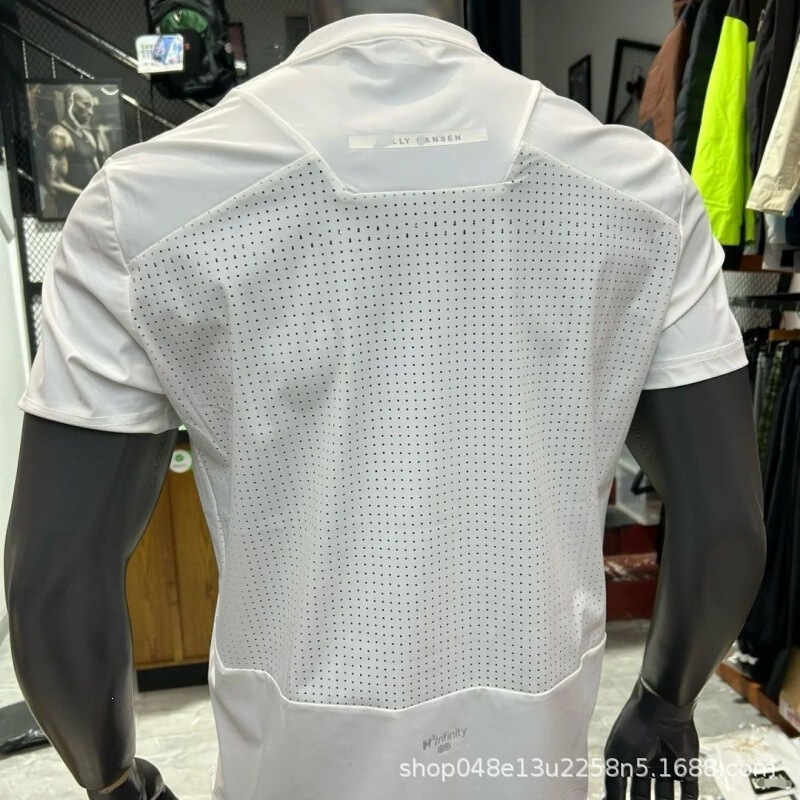Black Laser-Perforated Quick-Drying T-Shirt for Men, Summer Thin Style, Cool-Feeling Short-Sleeved Outdoor Running, Fitness and Cycling Clothing Black Laser-Perforated Quick-Drying T-Shirt for Men, Summer Thin Style, Cool-Feeling Short-Sleeved Outdoor Running, Fitness and Cycling Clothing