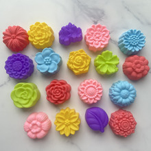厂家直供多款5cm硅胶模 爱心花朵玫瑰雏菊 果冻模模具