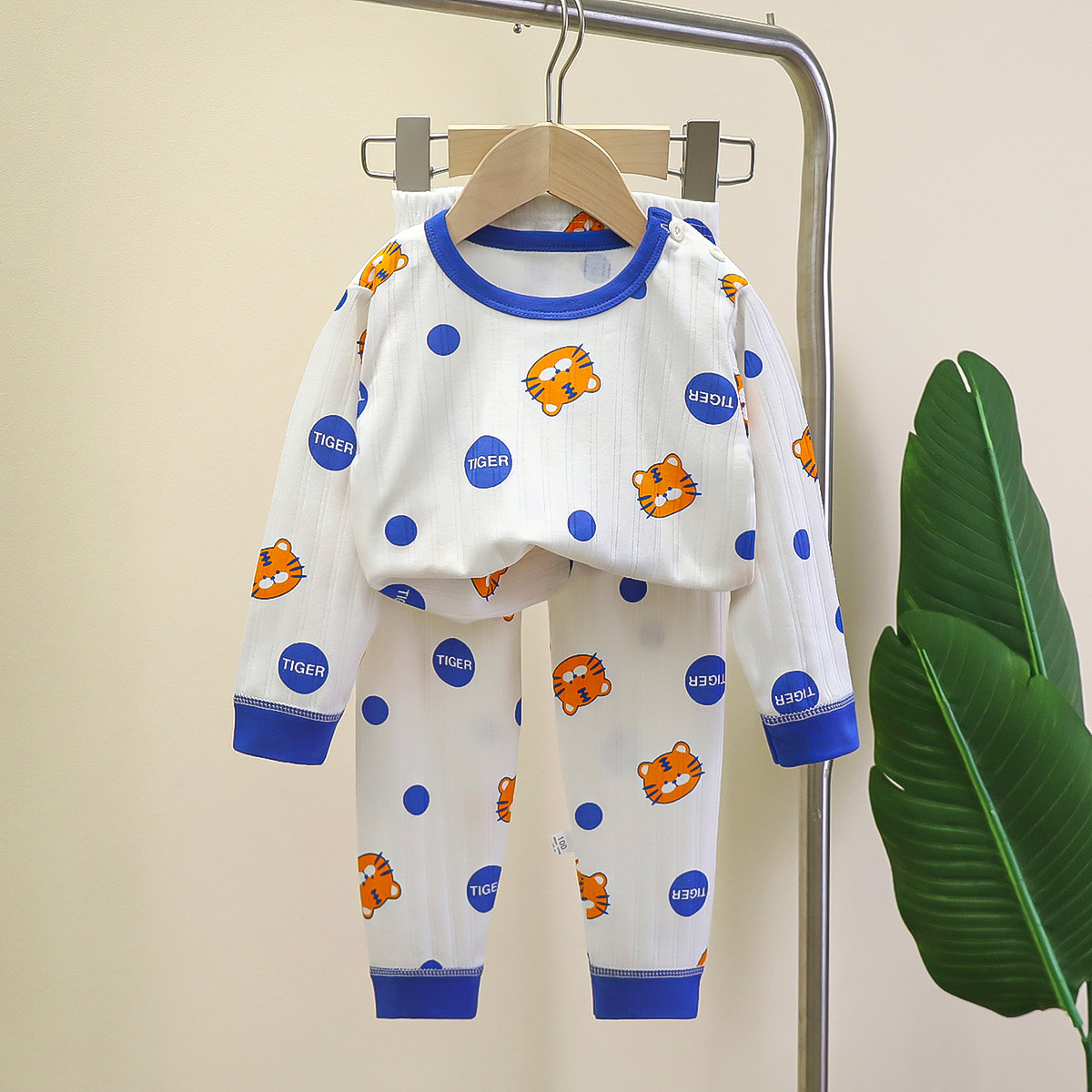 Ropa de otoño para niños pantalones largos niños y niñas Otoño Nueva ropa interior de algodón jacquard traje de manga larga pijamas desgaste del hogar bebé