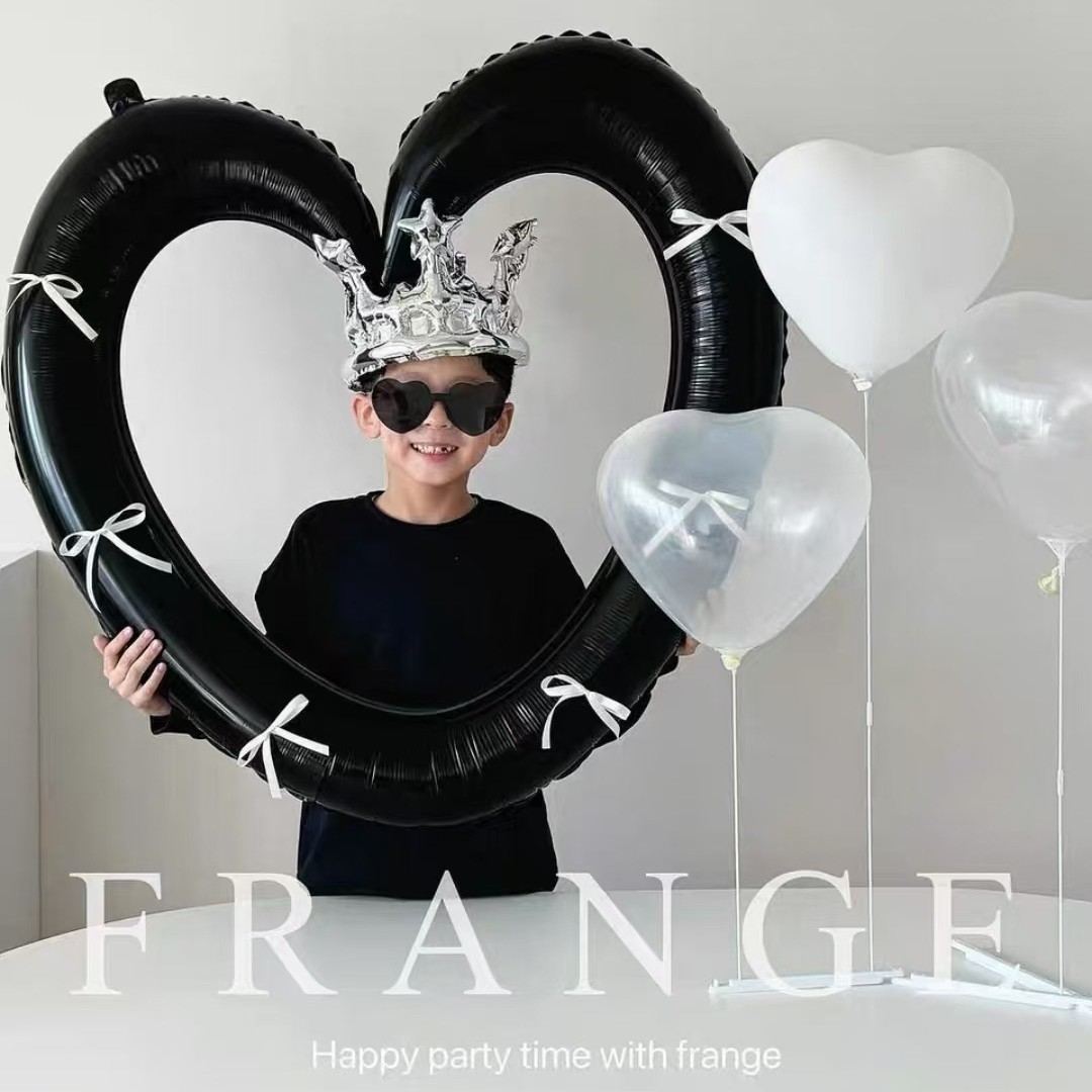 Cornice portafoto a forma di cuore con fiocco decorativo, palloncini in lamina di alluminio traforati per decorazioni di compleanno, feste per bambini e accessori fotografici._voghion.com