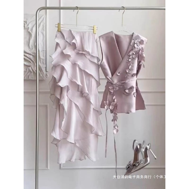 别致套装女夏季感立体花朵背心气质荷叶边裙子两件套|undefined