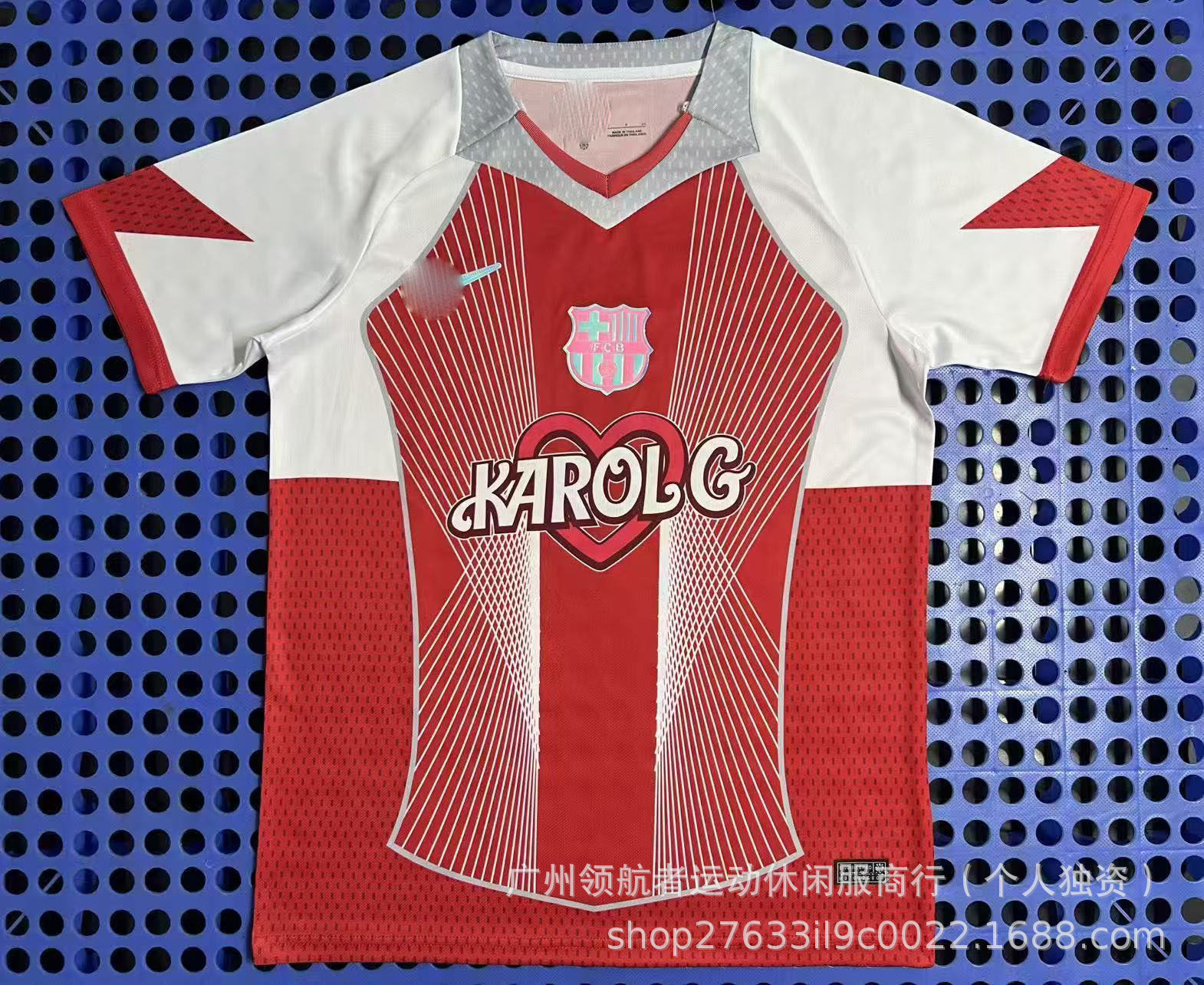 25-26 Fabricante especial de ropa de fútbol venta directa de una camiseta de malla camiseta de mangas cortas ropa de fútbol deportiva