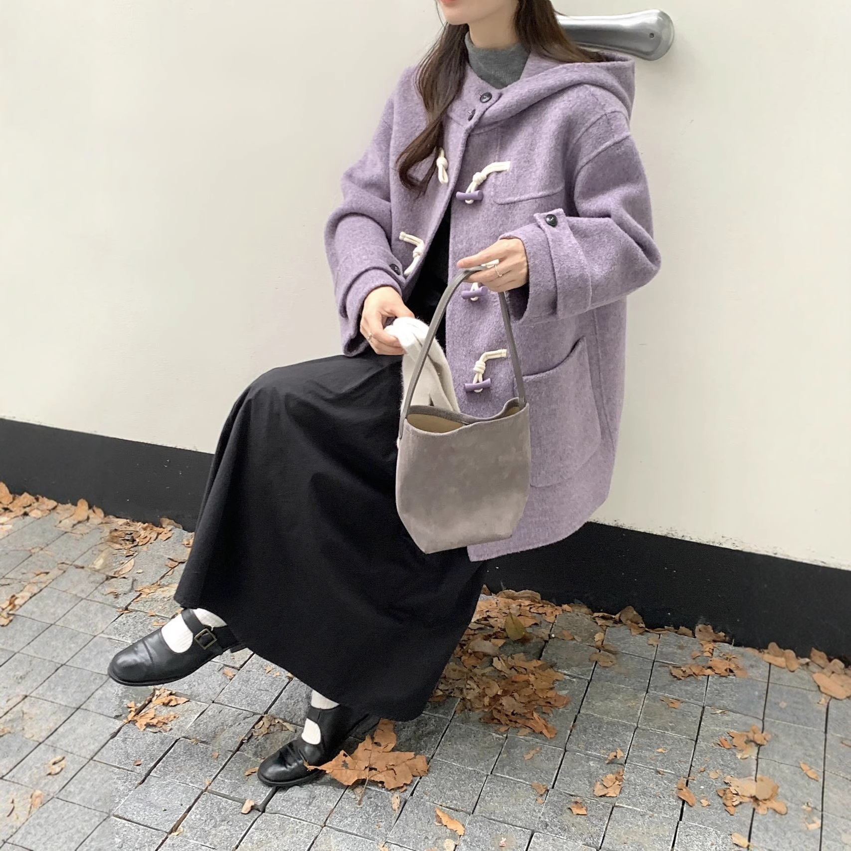 Double-Sided Hand-Sewn Wool Coat, 2025 New Short Style for Petite Women, Korean Style, with Horn Button Hooded Outerwear