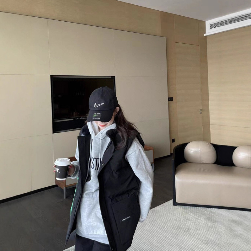 大鹅08款羽绒服马甲立领无袖坎肩白鸭绒情侣外套男女派克跨进外贸|undefined