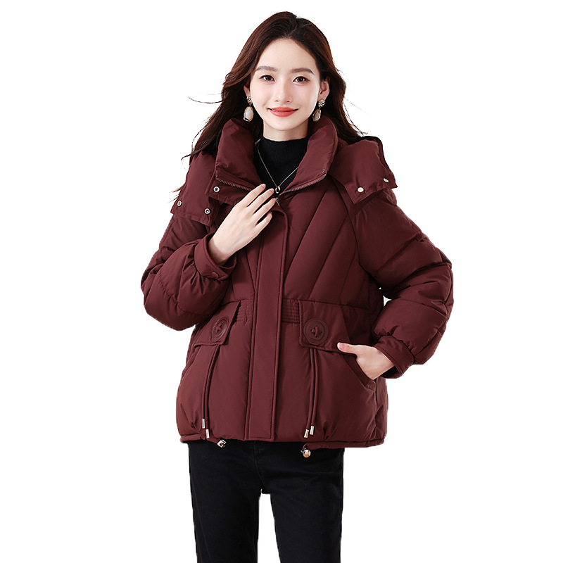 2025 ropa de algodón de pluma de invierno corto de nuevo estilo coreano ropa de mujer casual pan con capuchón abrigo de mujer al por mayor