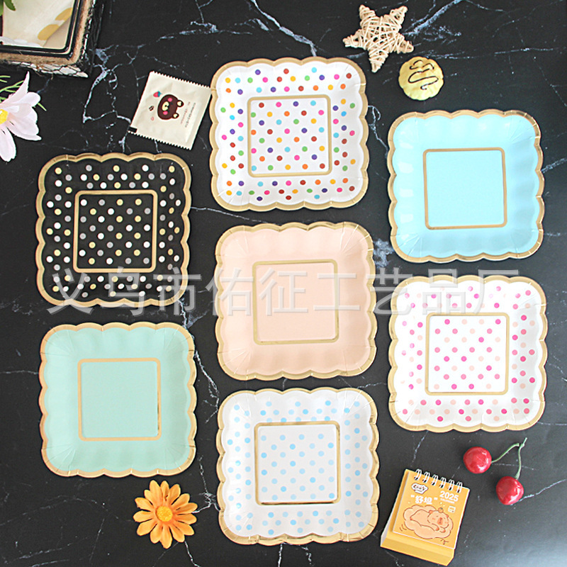 Low Price Promotion! 7 Colors 15cm Disposable Hot Stamping Square Cake Paper Plate Paper Plate Party Special Tableware