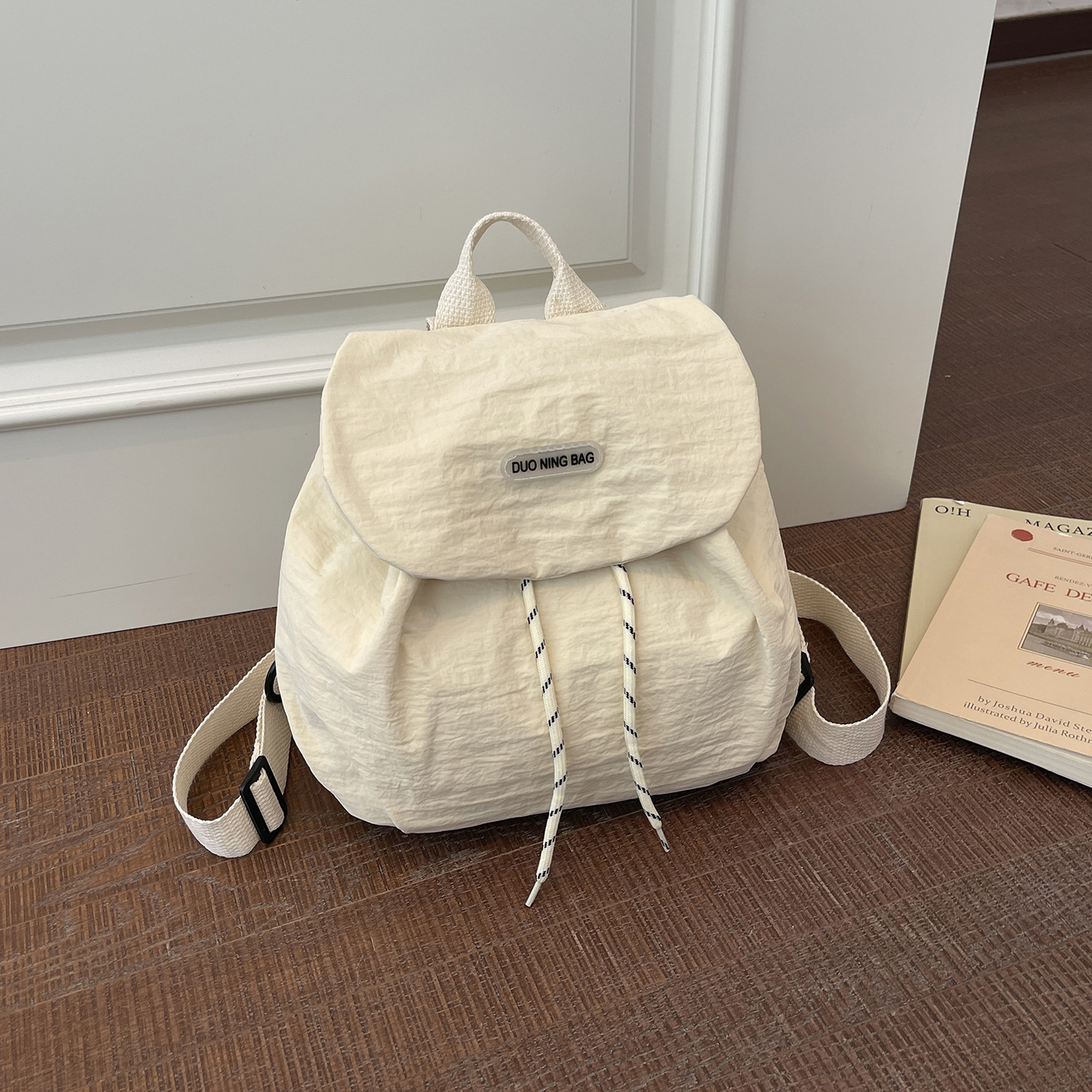 Mochila de moda pequeña mochila casual 2026 nueva bolsa de viaje de gran capacidad bolsa de viaje al aire libre