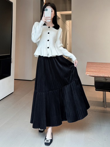 Women's Semi-Slip Dress for Autumn/Winter 2025 New Arrival High-Waist A-Line Grey Pleated Maxi Dress for Petite Figures, Cupcake Dress