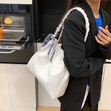 小众编织休闲托特包潮质感时尚轻便简约大容量单肩百搭休闲通勤包