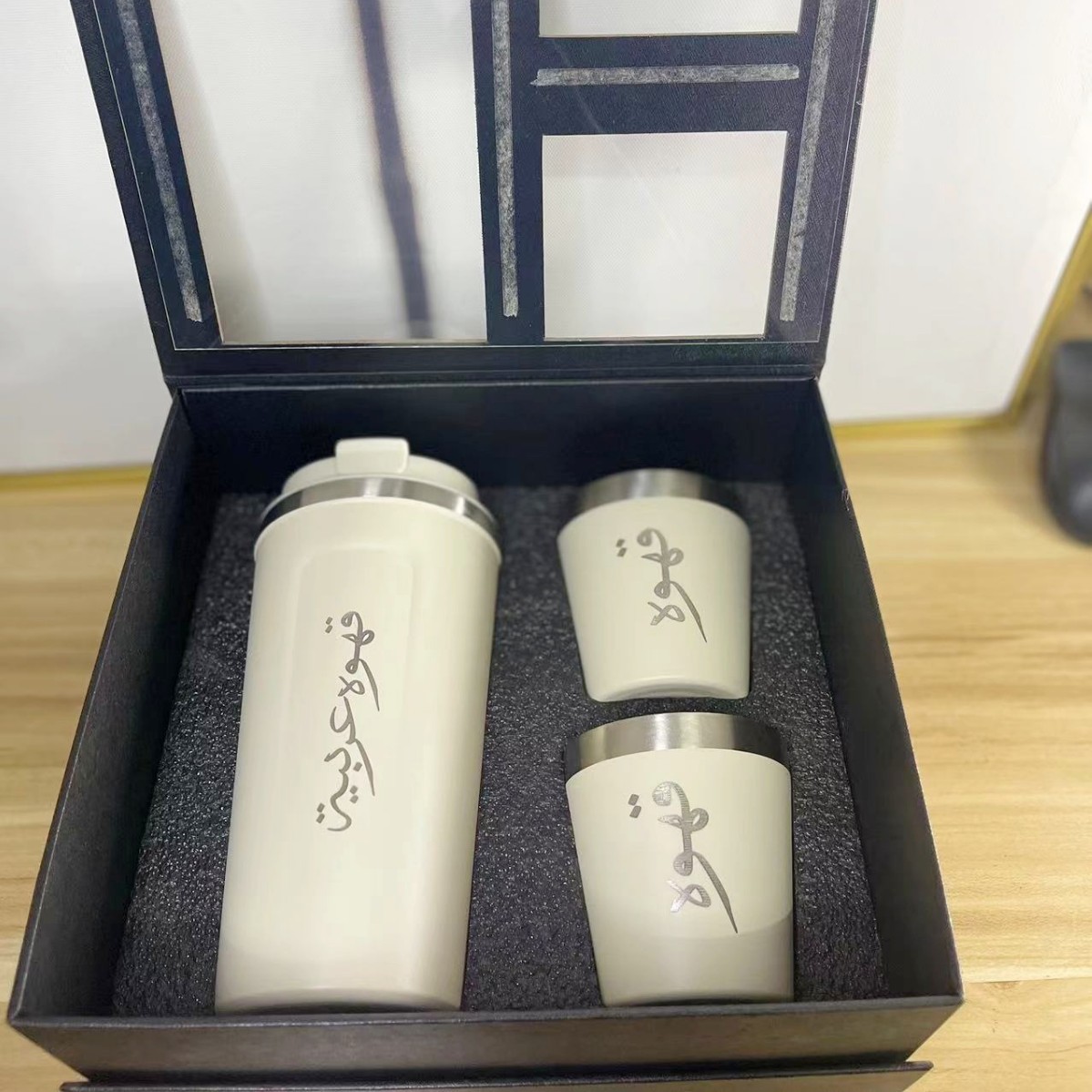 Inteligente de aislamiento Térmico Taza 304 de acero inoxidable de doble capa de aislamiento térmico Taza taza de café de negocios taza de aislamiento térmico taza de regalo