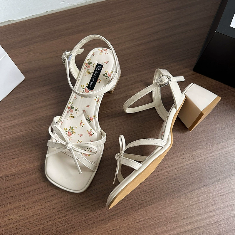 Summer retro slippers, suitable with a skirt