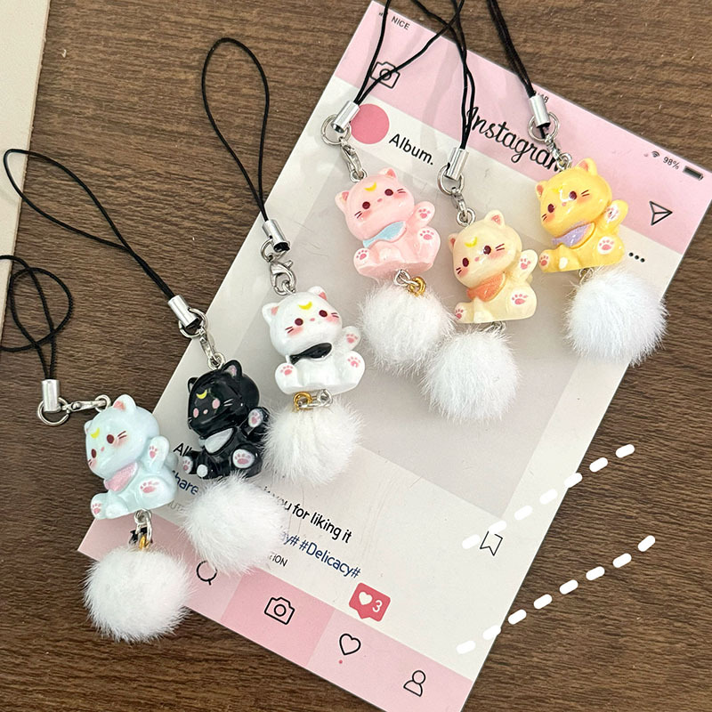 新商品の立体アニメの子猫の携帯チェーンが可愛い樹脂のキーホルダーです。
