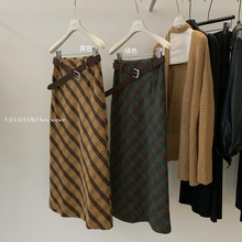 Y.JIA 伊嘉 2025秋季法式梵高向日葵斜裁格纹百搭直筒半身裙5730